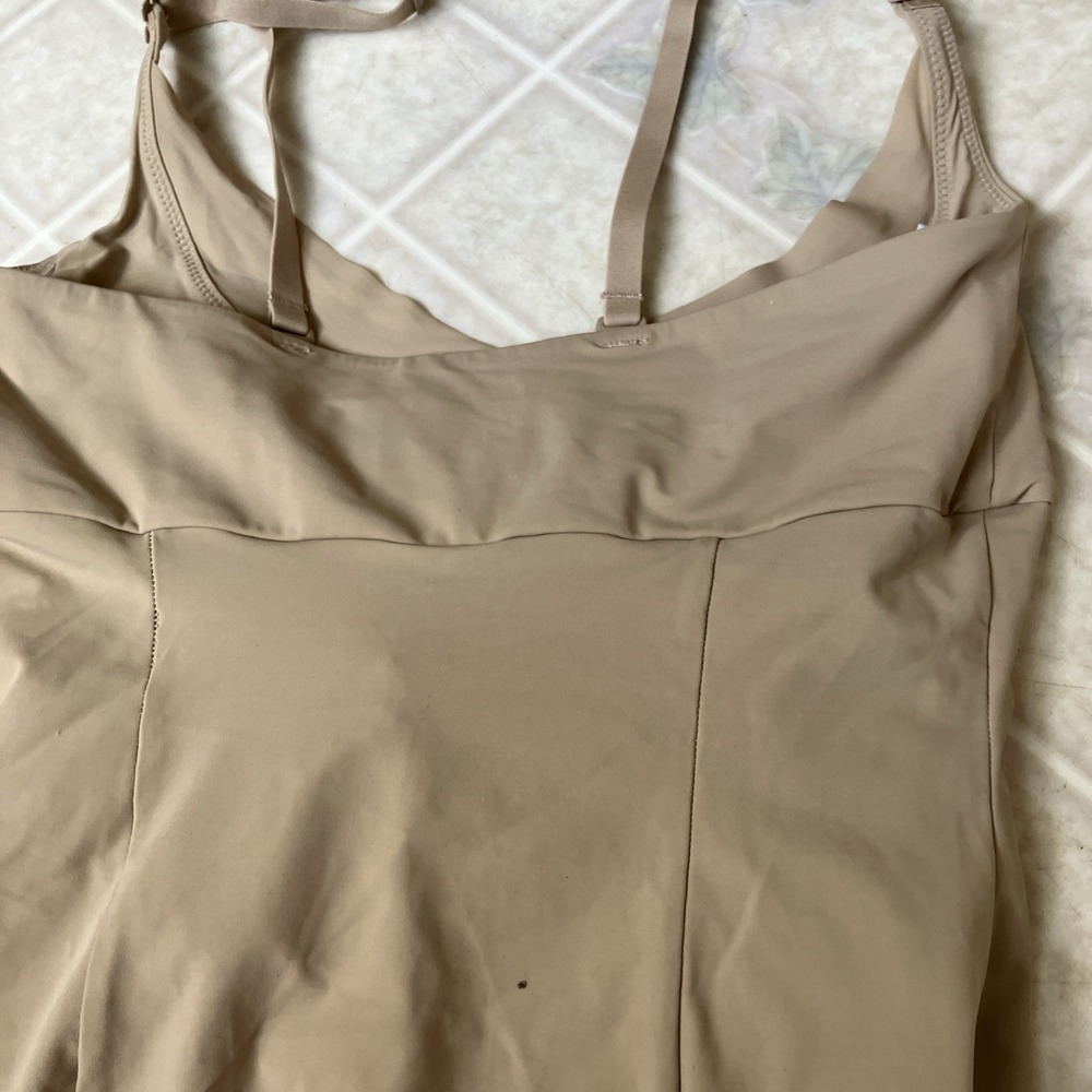 Flexees Nude Take Inches Off Shapewear Slip Wear Your Own Bra Small NWOT 2541 - Picture 4 of 7